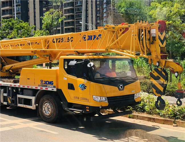 太湖县大件设备吊装租赁吊车